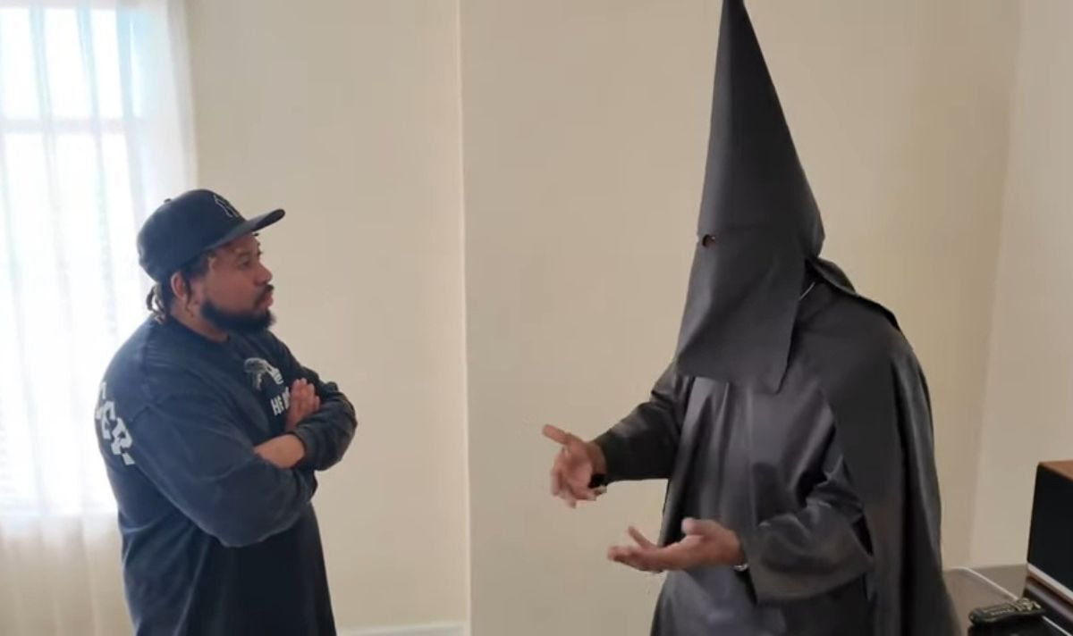 Kanye West in KKK robe